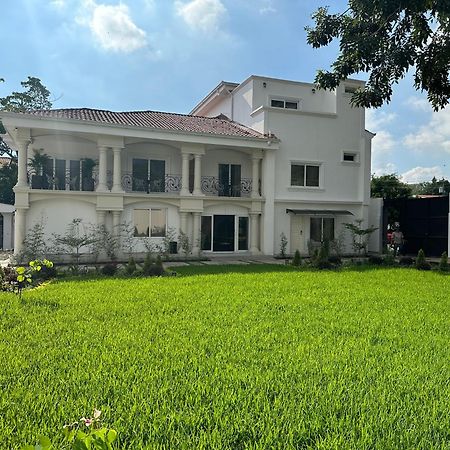 Hotel Boutique Las Mesetas San Pedro Sula Bagian luar foto